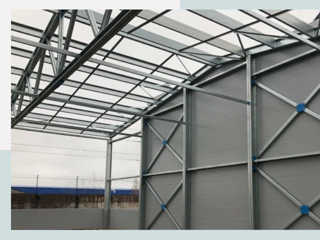 Каркасные ангары от СтальСтрой-Фрв по цене от 611 руб.